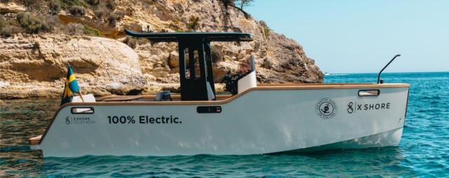 elk rapids marina e boat